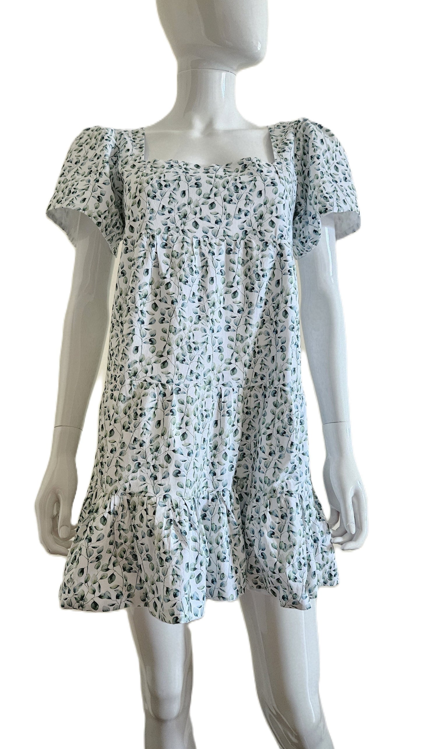 Robe motif feuille