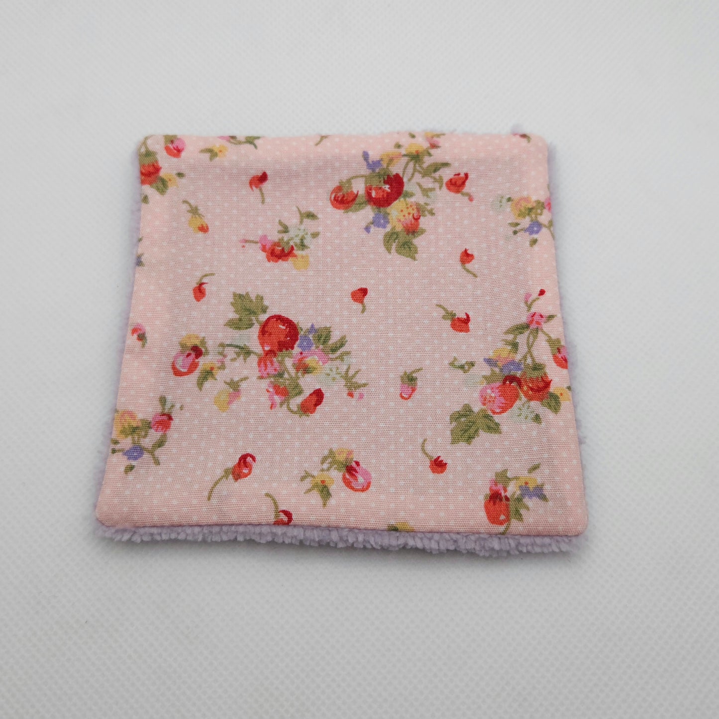 Flower reusable wipe
