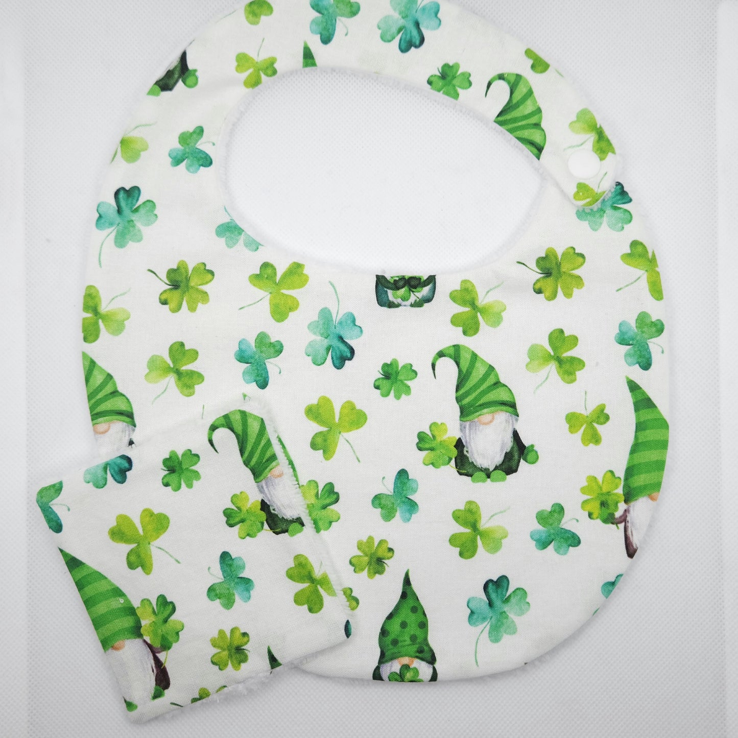 Little Elf Bib and Wipe Set - Adjustable